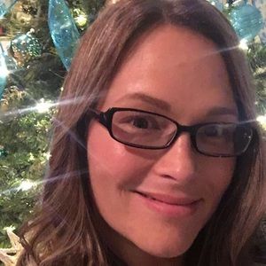 Meet your Posher, Kindra